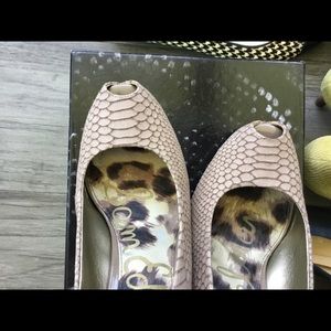 Sam Edelman nude pumps